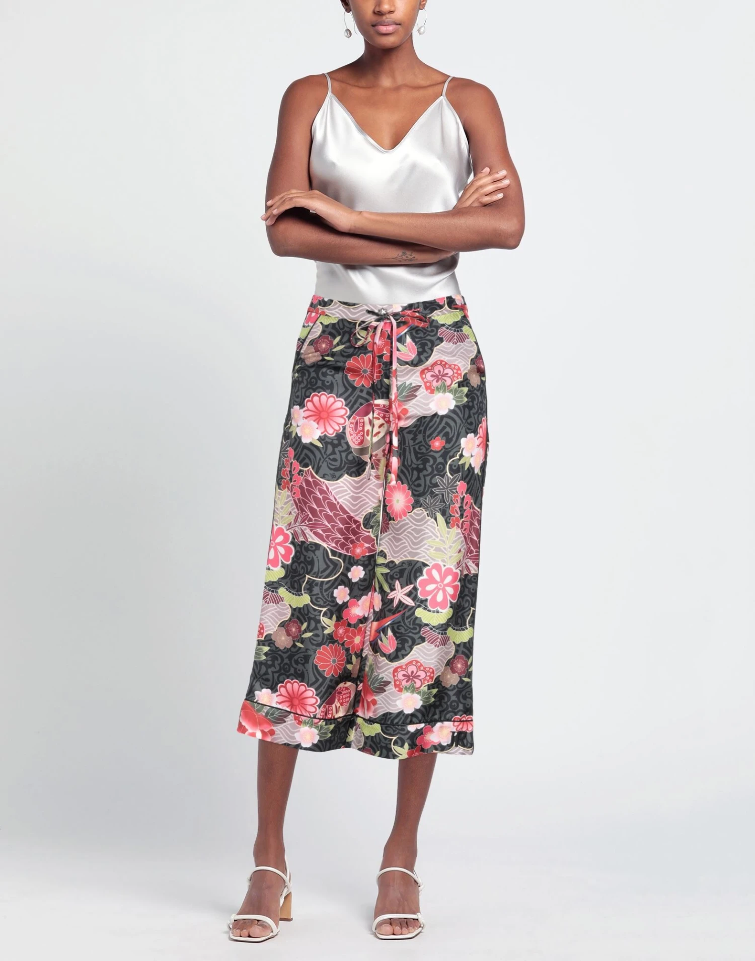 JOHN RICHMOND | Hosen Rot Damen 4 JOHN RICHMOND | Hosen Rot Damen – Bild 2